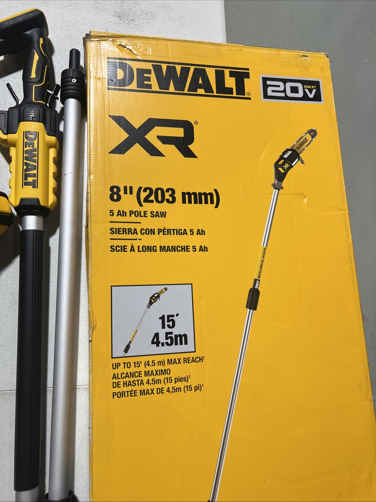 DeWalt 20V XR MAX 8 inch Cordless Pole Saw Kit – DCPS620P1
