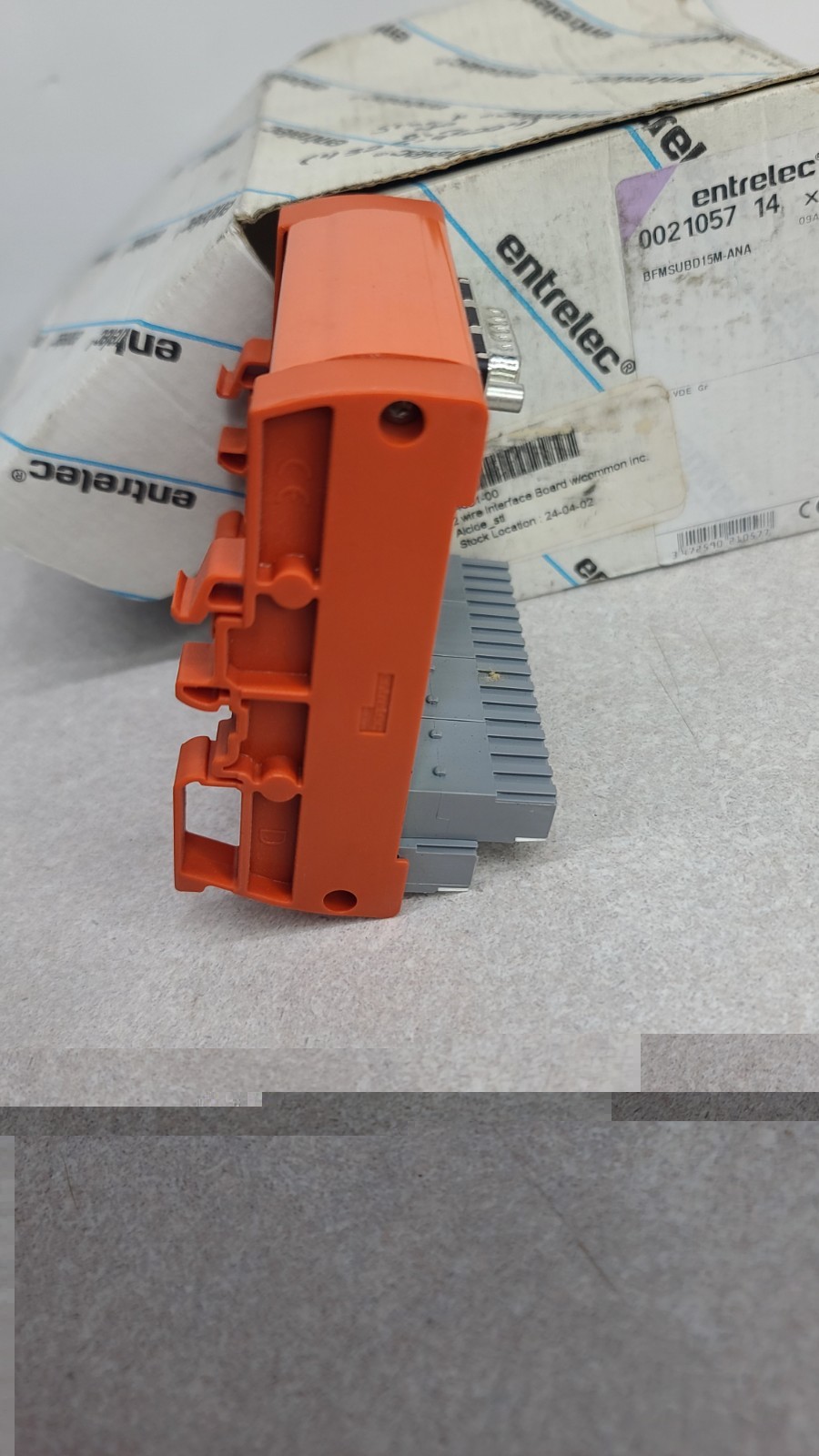 Entrelec 021-057-14 Breakout Block BF Sub.D15-ANA 210 643.12