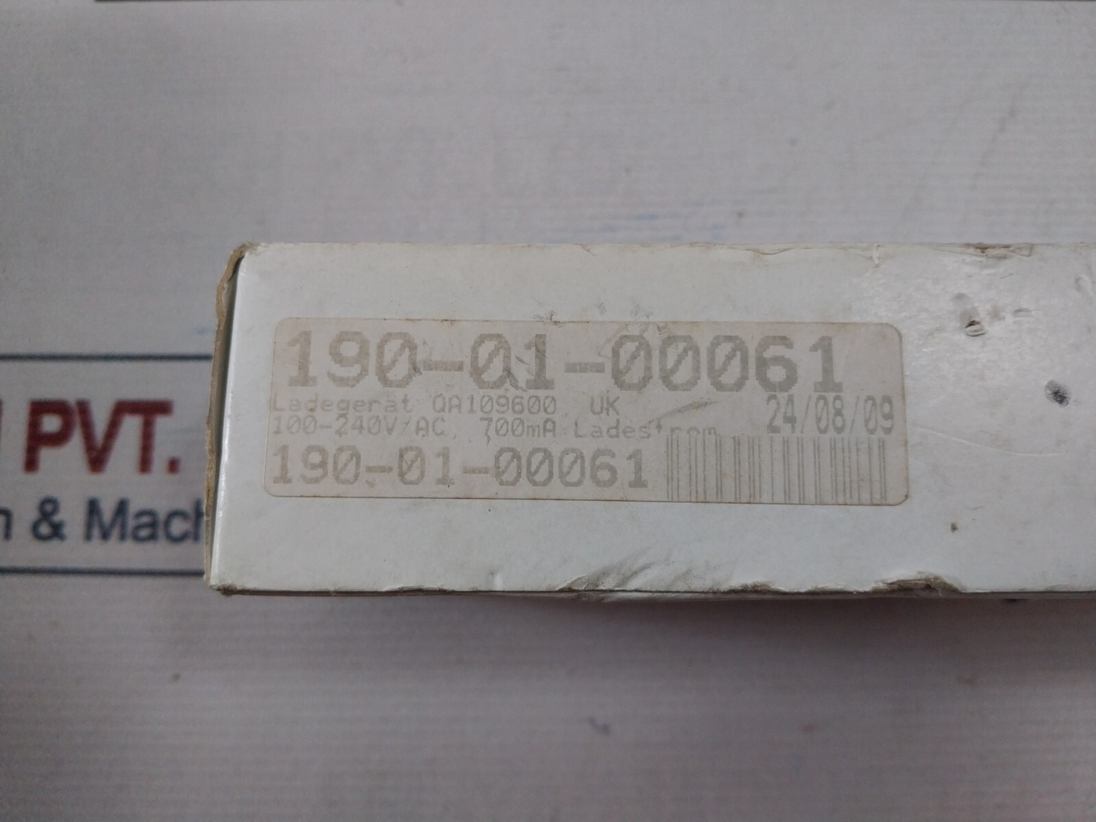 HBC Radiomatic QA109600/QD109300 Battery Charger 005-01-00518 DC 10-30V 50-60HZ