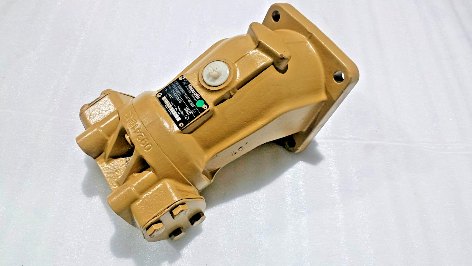 Rexroth AA2FM63/61W-VSD520 Axial Piston Motor MNR: 9408971 FG:09W32 NEW-UNUSED