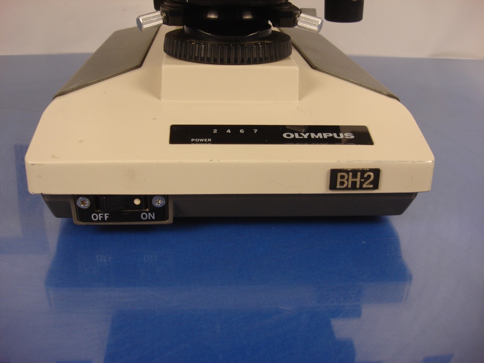 Olympus BH-2 Microscope 4x, 10x, 40x, 100x Oil, 50x Oil with Eyepiece 10×18 WF