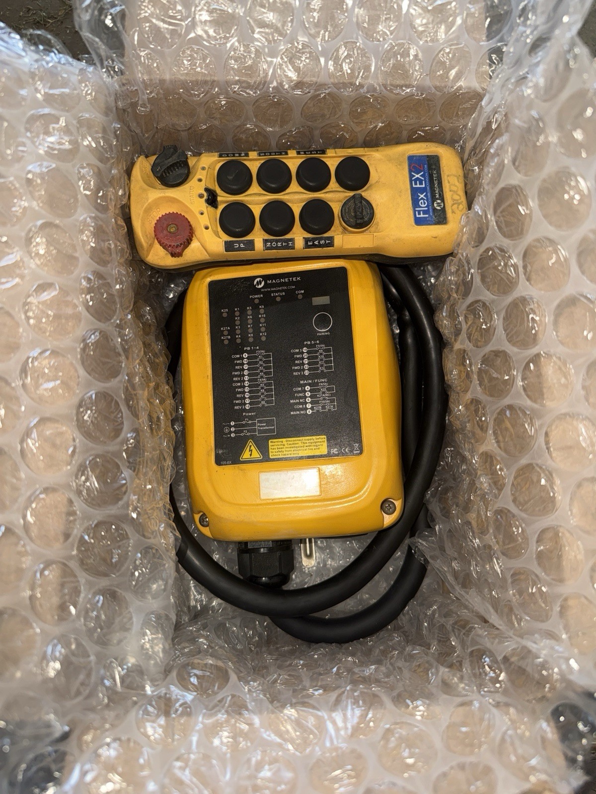 Magnetek Flex 6EX2 Radio Transmitter PLUS Remote 110/120VAC : Flex-6EX2-09-2T