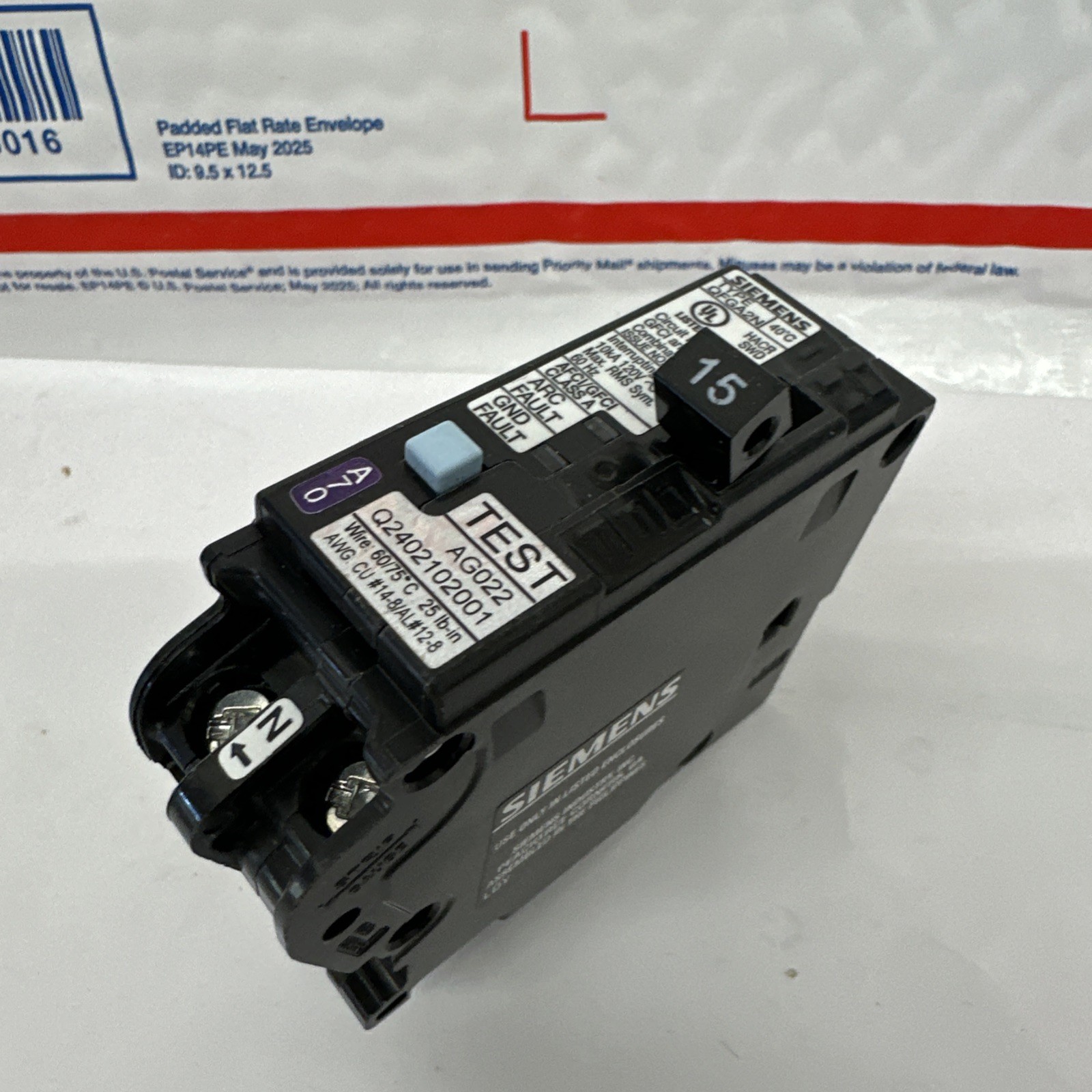 Siemens Q115DFN – 15A – 1-Pole – Dual Function AFCI/GFCI Plug-on Neutral Breaker