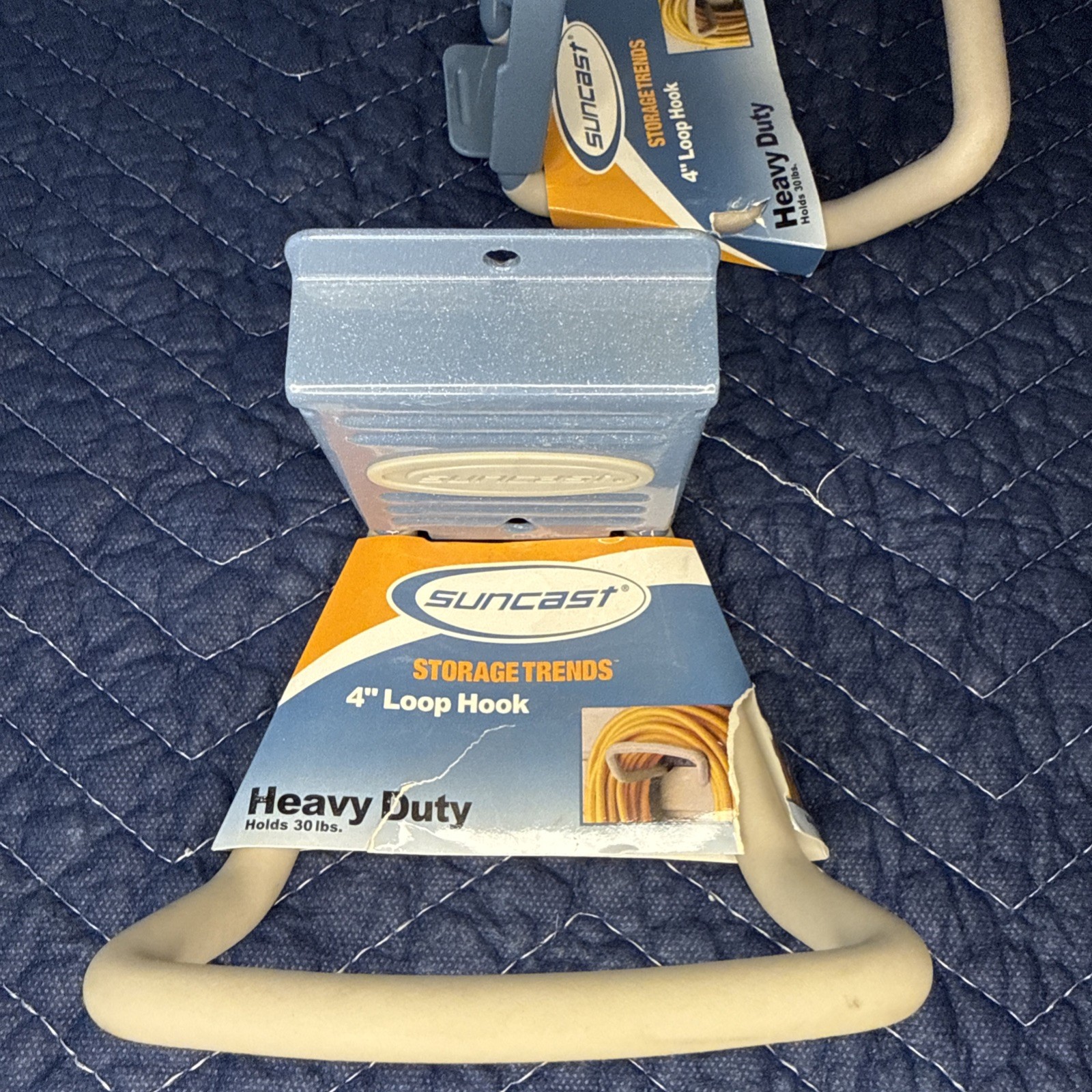 SUNCAST Lot of 2 (two) MH4L 4″ Loop Hook Heavy Duty SlatWall StoreWall NEW