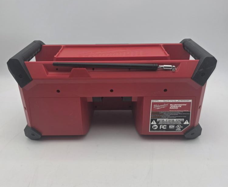 Milwaukee 2952-20 M18 18V Bluetooth AM/FM Rugged Jobsite Work Radio – Tested
