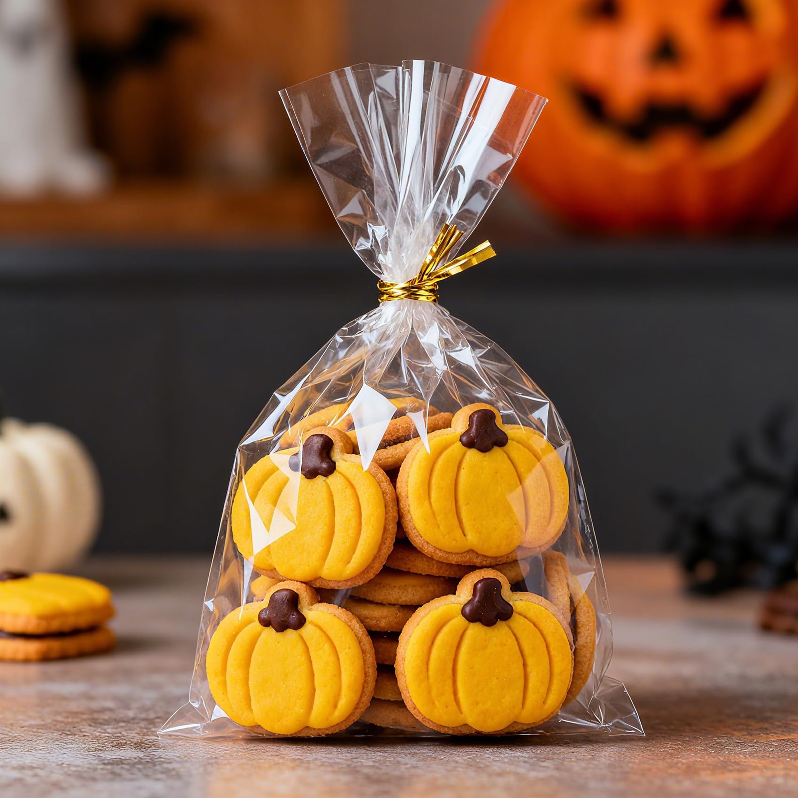 Cellophane Treat Bags, 6×9 Inches Clear Cellophane Bags With Twist Ties