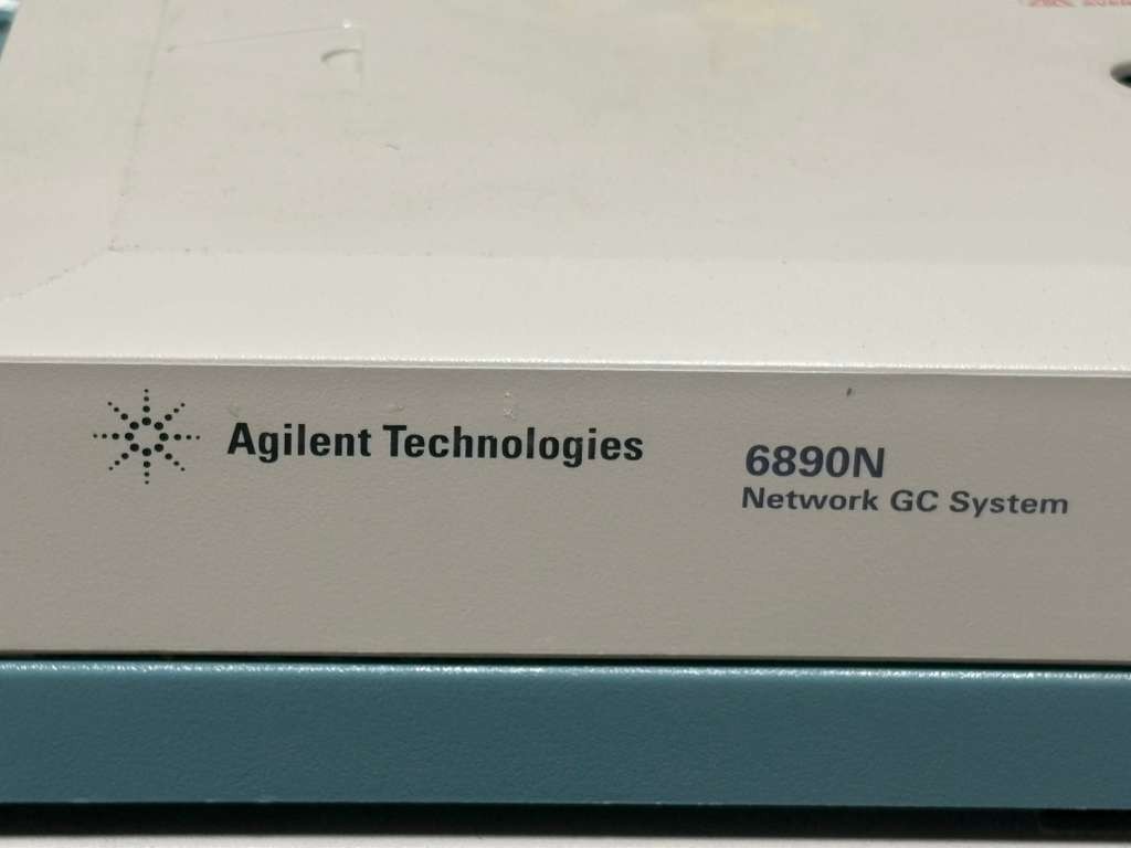 Agilent Technologies 6890N Gas Chromatograph Network GC System Part G1530N