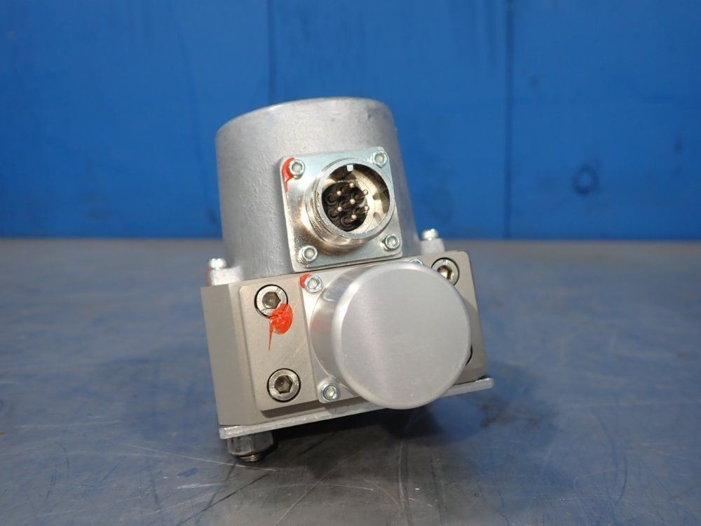 MOOG S04J0GAEUSA0 VALVE 12250270734