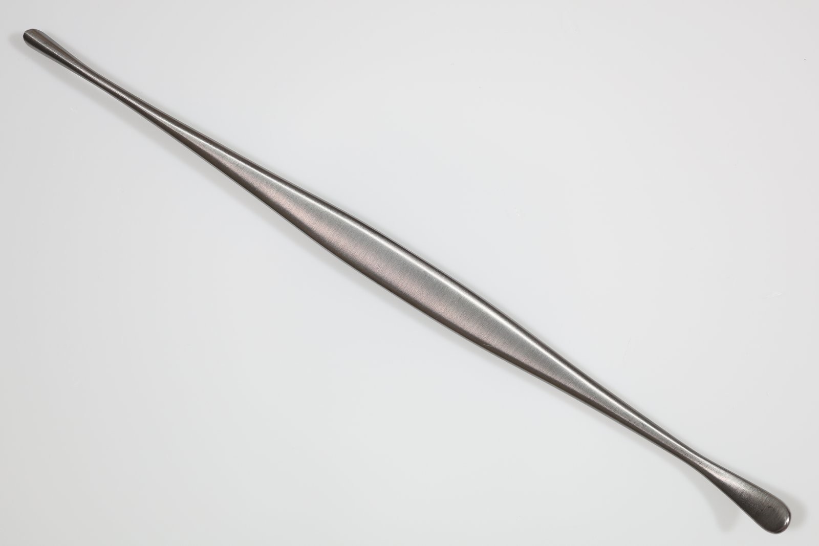 V. Mueller NL1092 Penfield Dissector, Curved, Double-Ended, #3, 7-1/4in