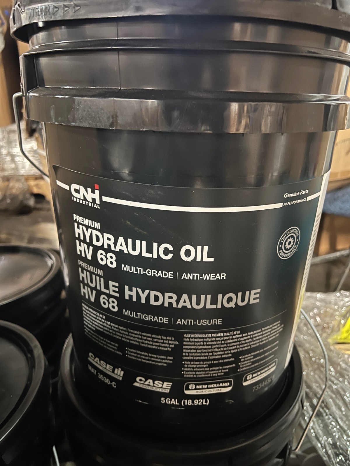 CNH Industrial 5 Gal Premium Hydraulic Oil HV 68