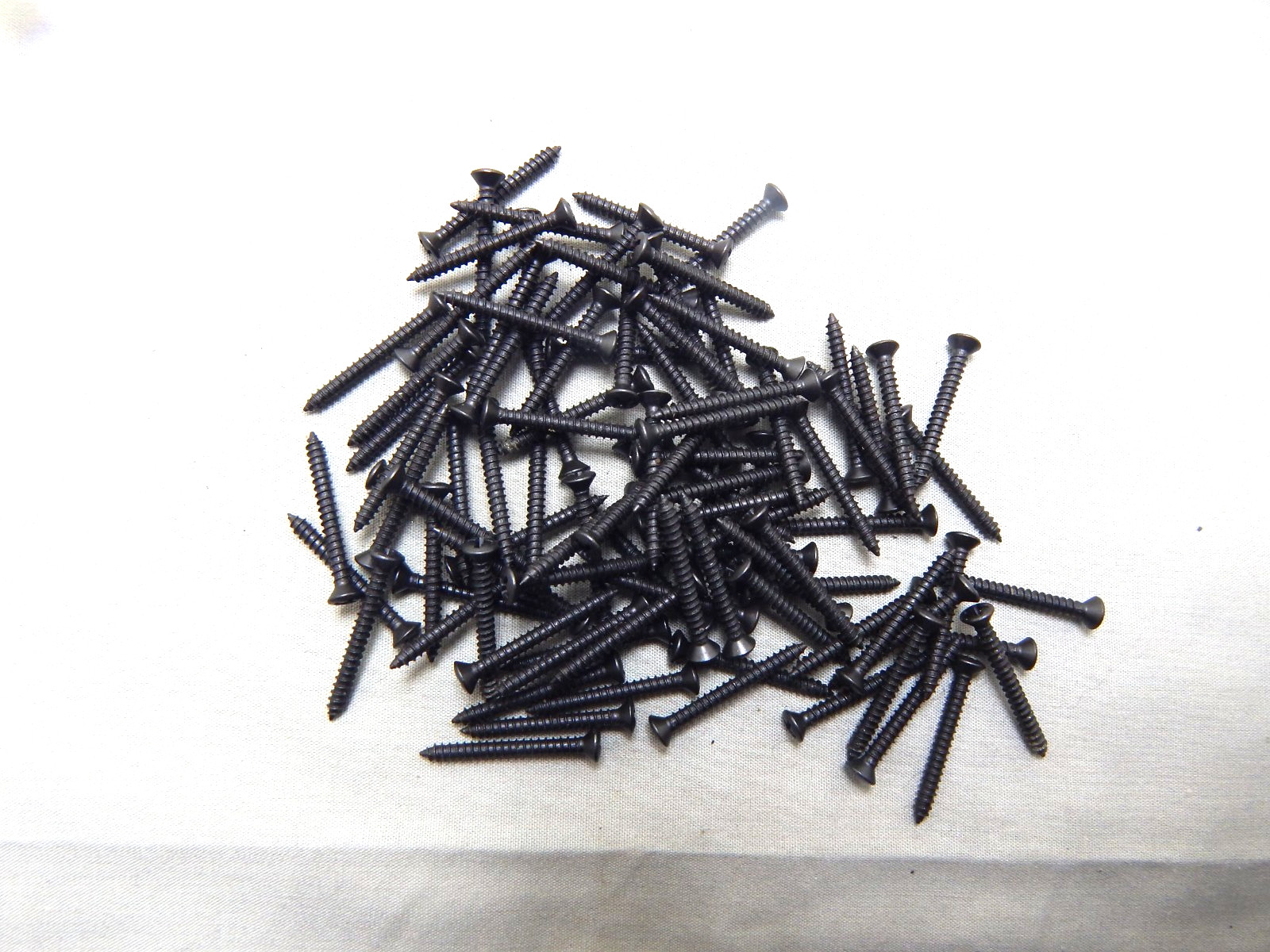 4 X 1″ BLACK OXIDE PHILLIPS OVAL HEAD SMS