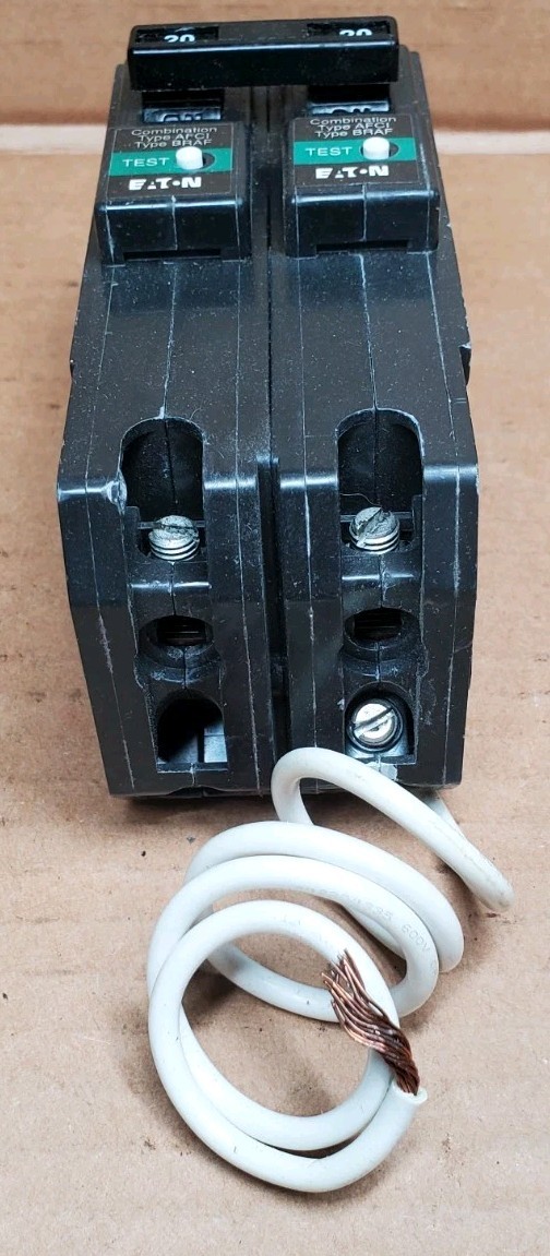 Eaton BRL220CAF Plug-In Mount Type BR Combination Arc Fault Circuit Breaker