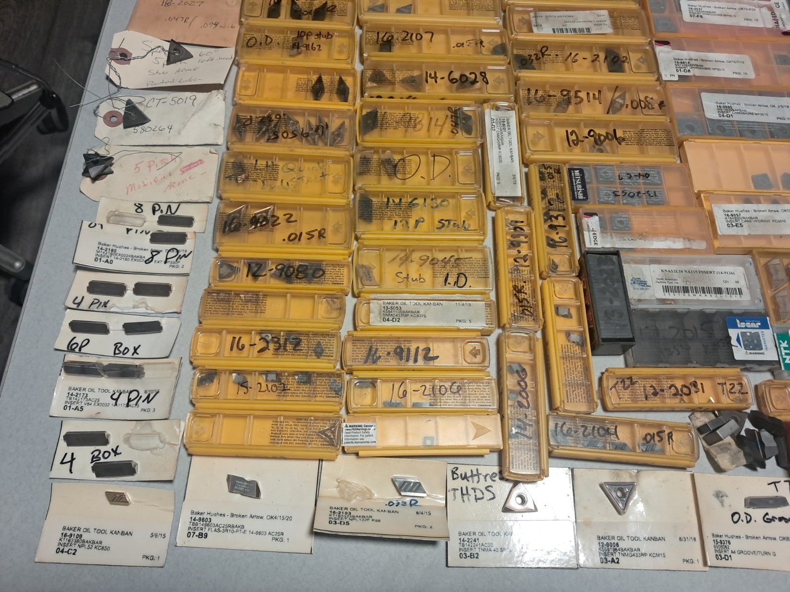 Assorted Carbide Inserts Mixed Brands Lot of Mostly New Various Size