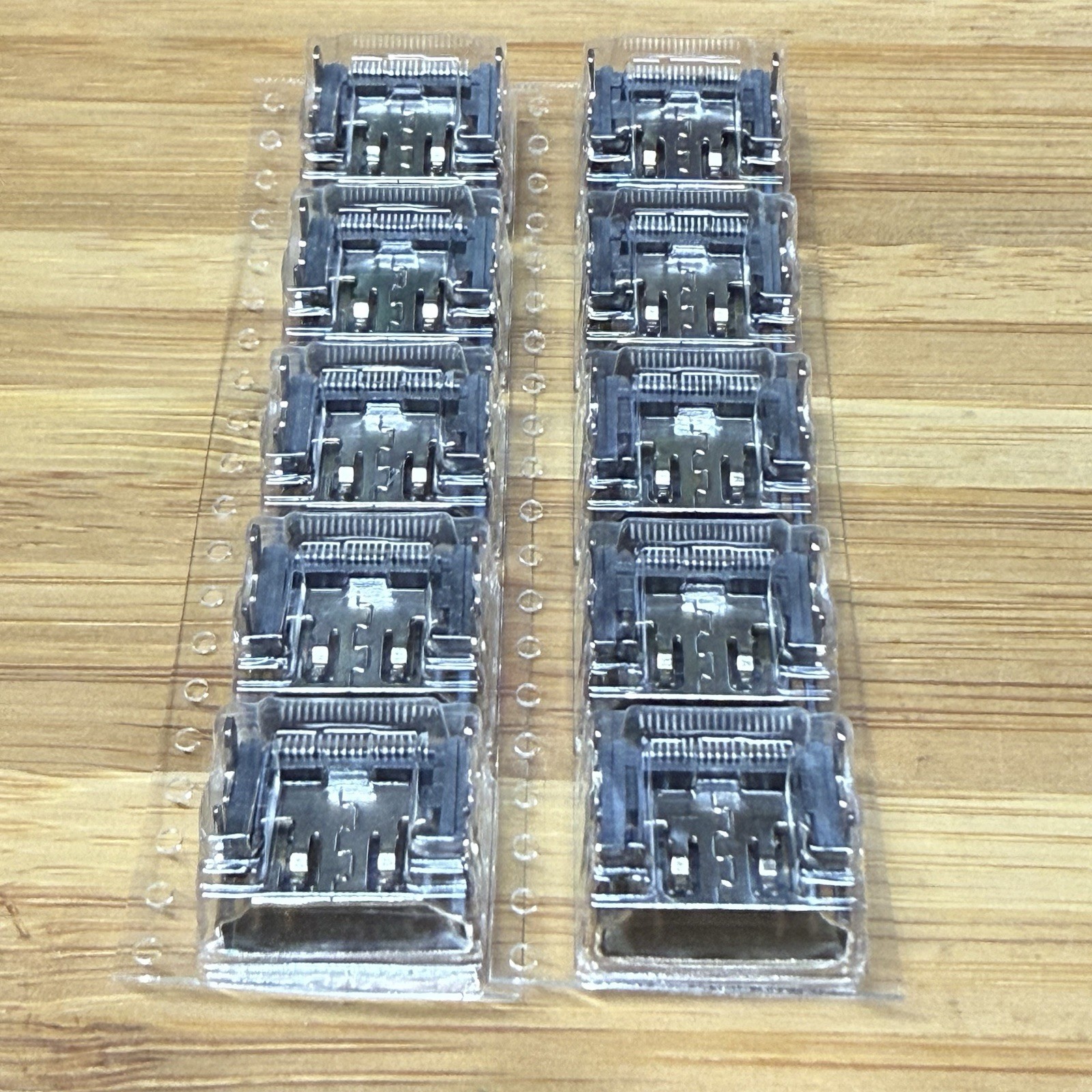 10x HDMI Type-A Female Right Angle SMT PCB Connector 19-Pin Receptacle