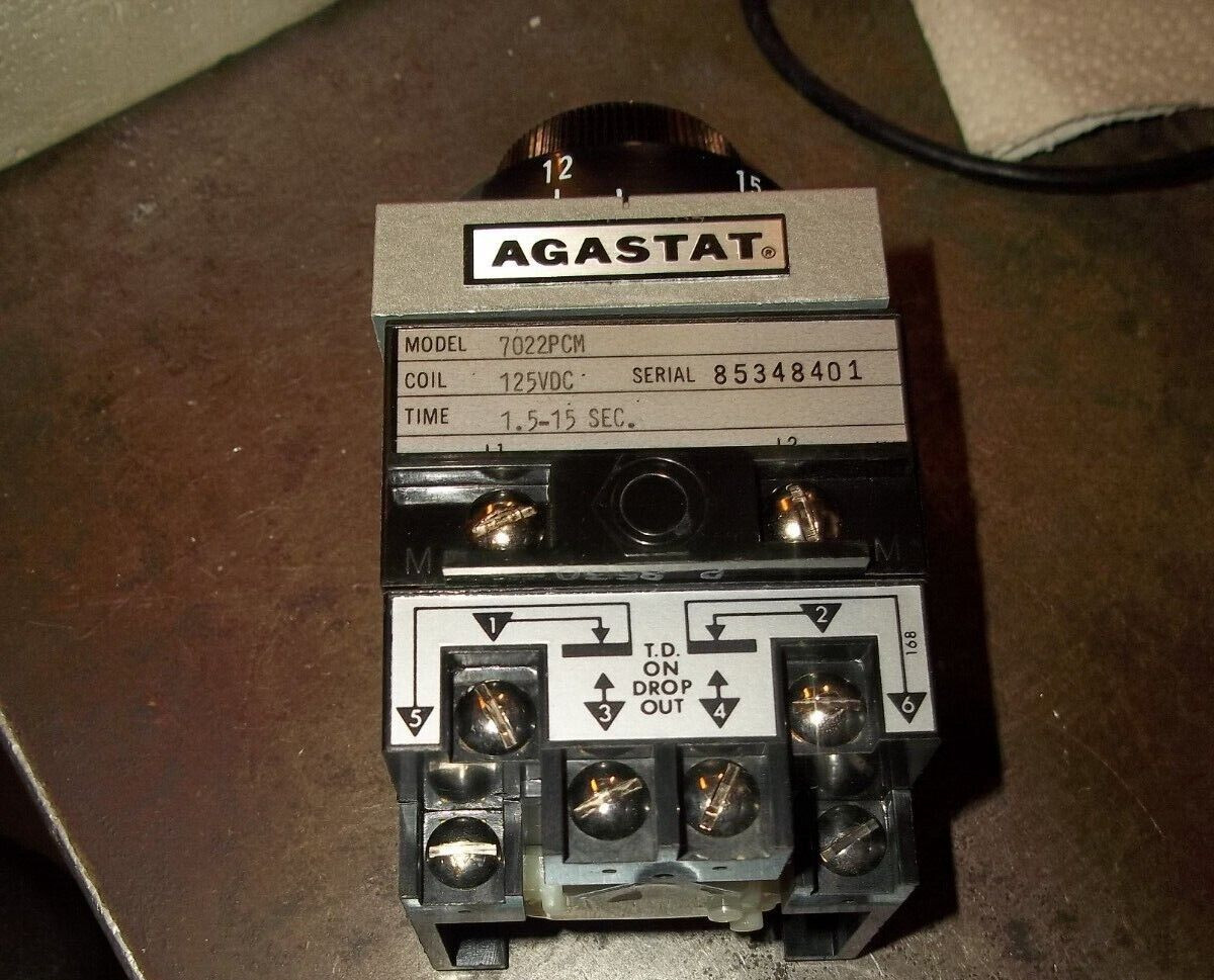 AGASTAT 7022PCM TIME DELAY RELAY 1.5-15 SECONDS 125 VDC (WW2)