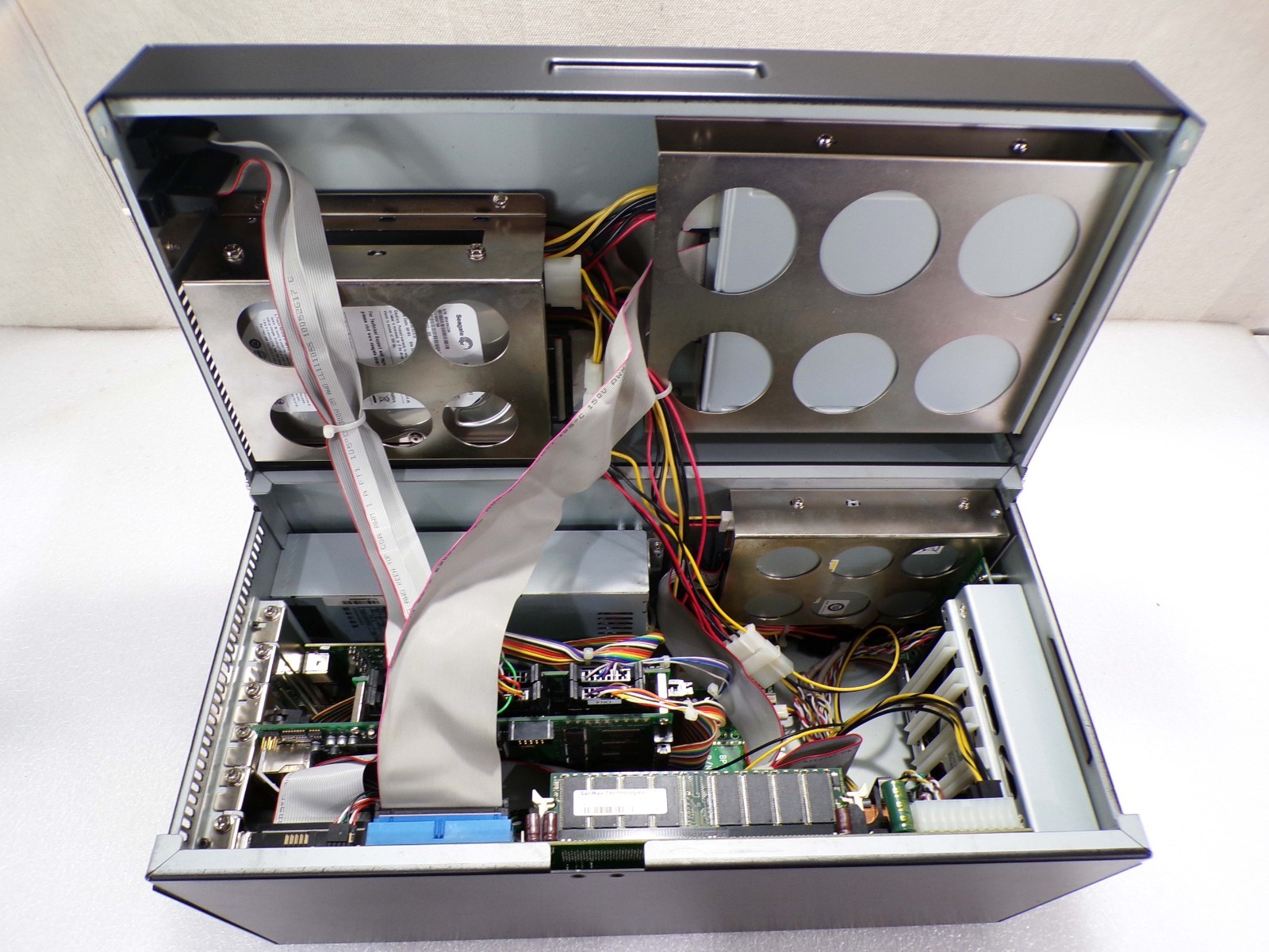 Rigaku TH-V8000-30AE-013 KE-162032-214845-1620-0 Computer Rigaku MFM65S2-RFFFAFA