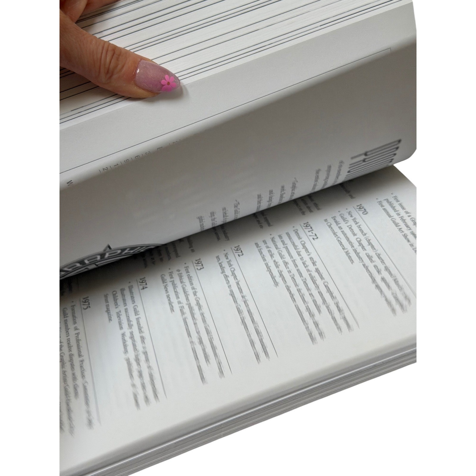 Graphic Artists Guild Handbook Pricing and Ethical Guidelines Book Edition 14