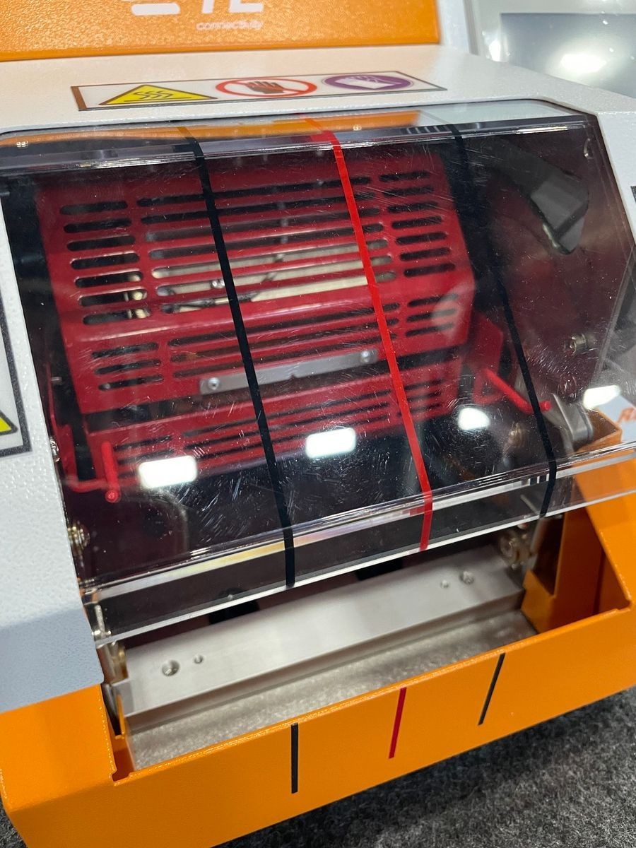 RAYCHEM RBK-X1 Semi-Automatic Benchtop Heat Shrink Machine 220-240V*