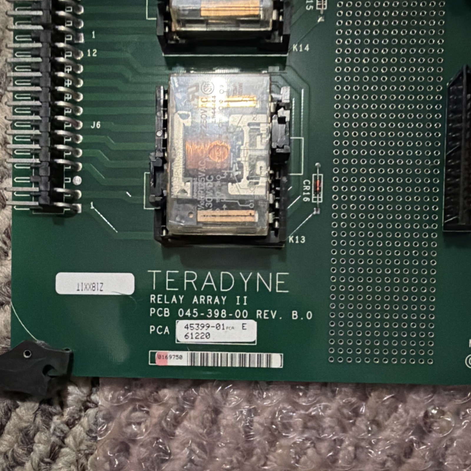 Teradyne Relay Array II PCB 045-398-00 REV B.0 45399-01 PCA 455299-01 E61220