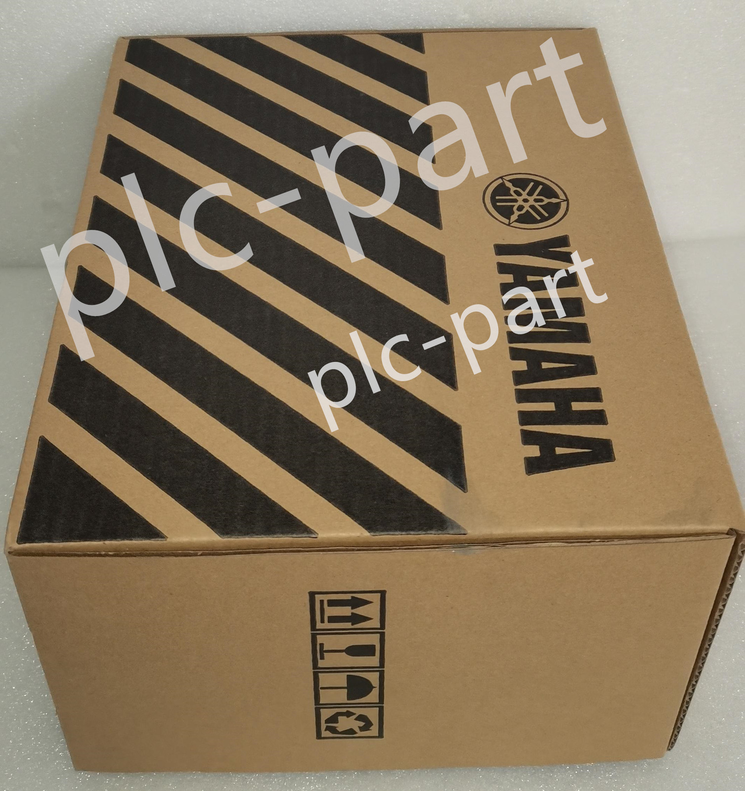 1PC New Yamaha Servo Driver DRCH-1505 Expedited Shipping 1 Years Warranty