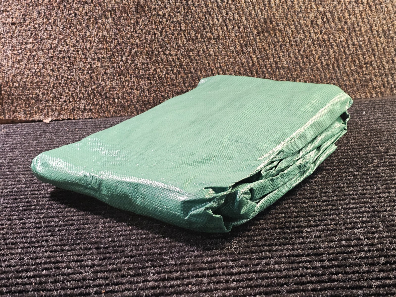 Bagster 3CUYD Trash Container Bag With a Capacity Of Up to 3,300 Pounds, Green