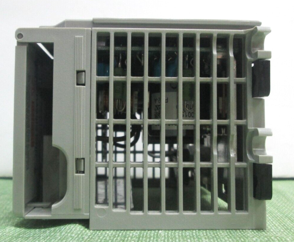 1769-PB2 Allen-Bradley 1769PB2 A CompactLogix DC 2A/0.8A Power Supply WorksGREAT