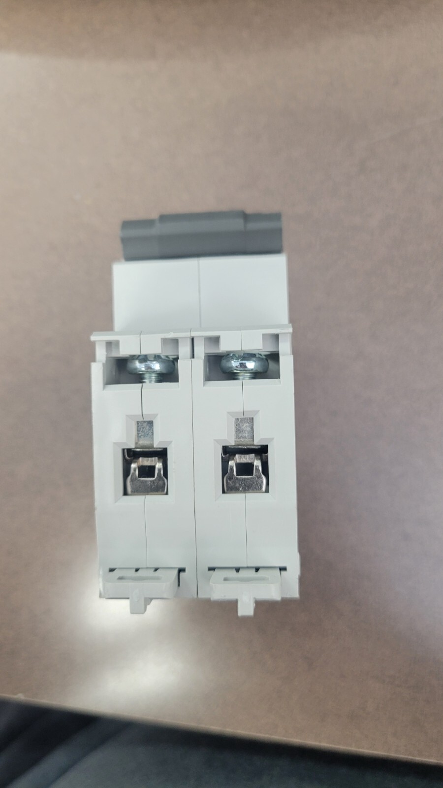 Din Rail 63A 240VAC/125VDC Circuit Breaker