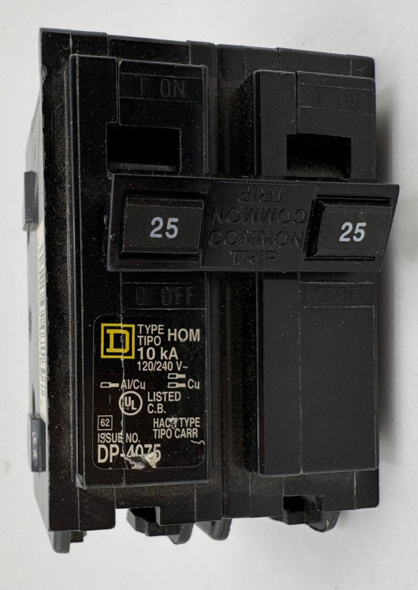 New HOM225 Square D 2-Pole 25 Amp Circuit Breaker Type HOM 120/240V DP-4075