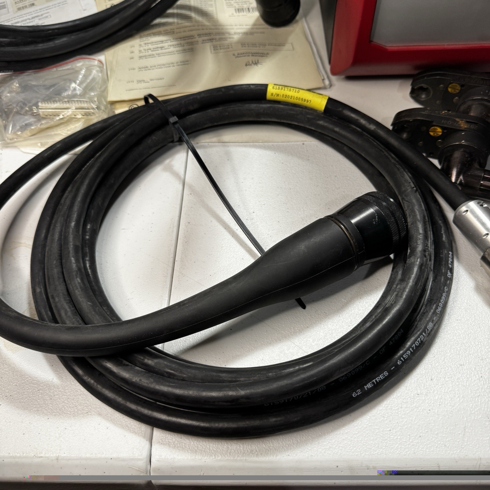 Desoutter CVIS II Torque Controller System w/ 2 Servo Tools, Cables, Powered Up