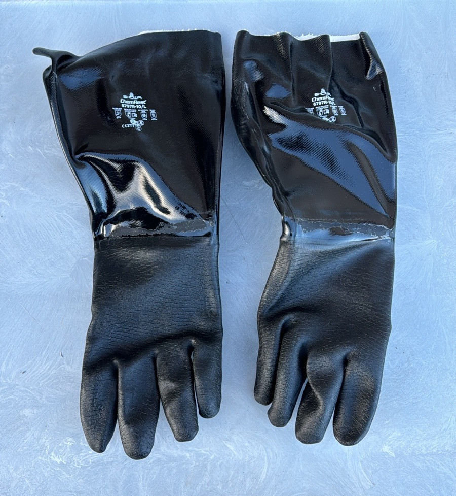 Showa 6797R 10 Men’s Large Elbow Length Coated Neoprene Glove Rough Grip 1 pair