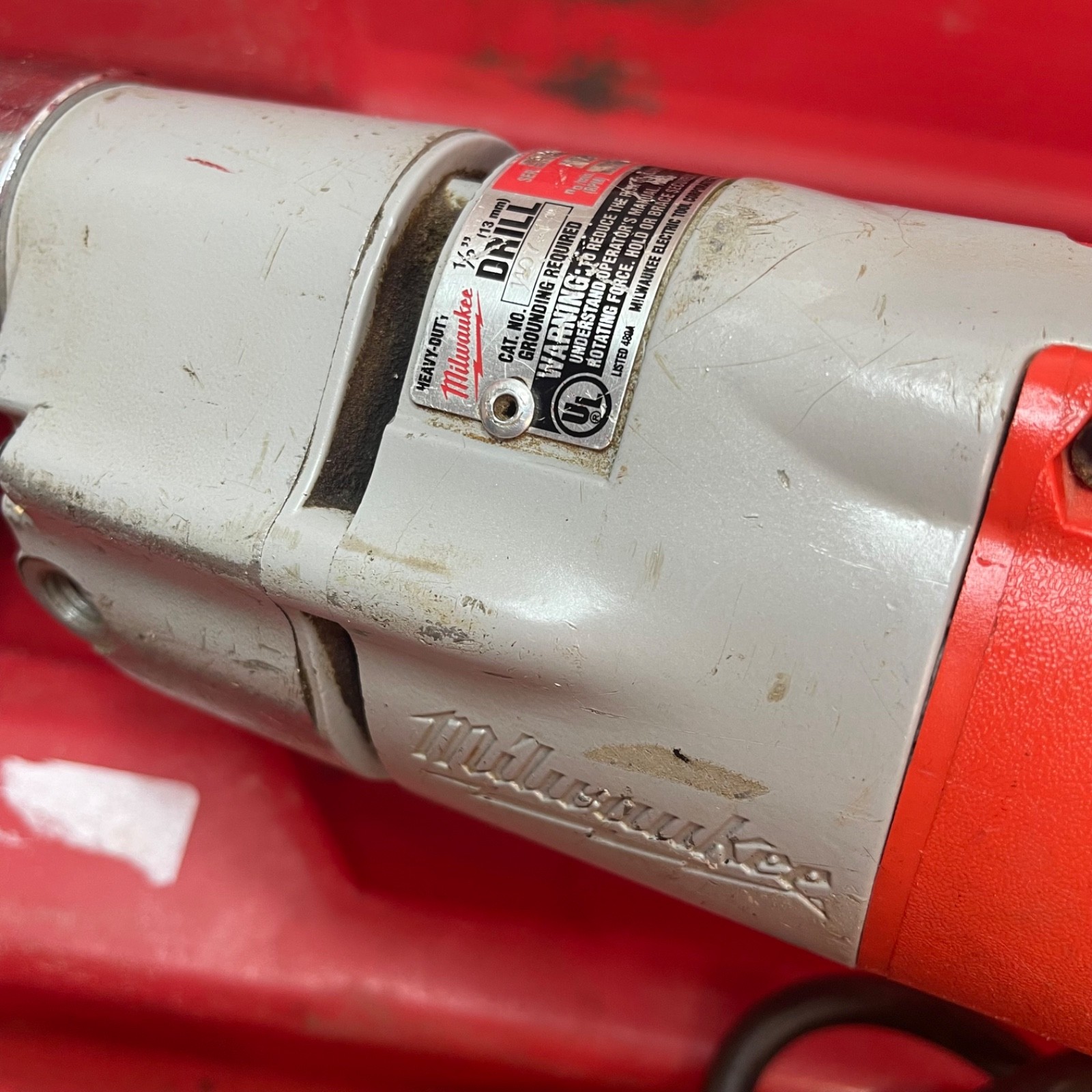 Milwaukee 1107-1 1/2» Corded Right Angle Drill with case