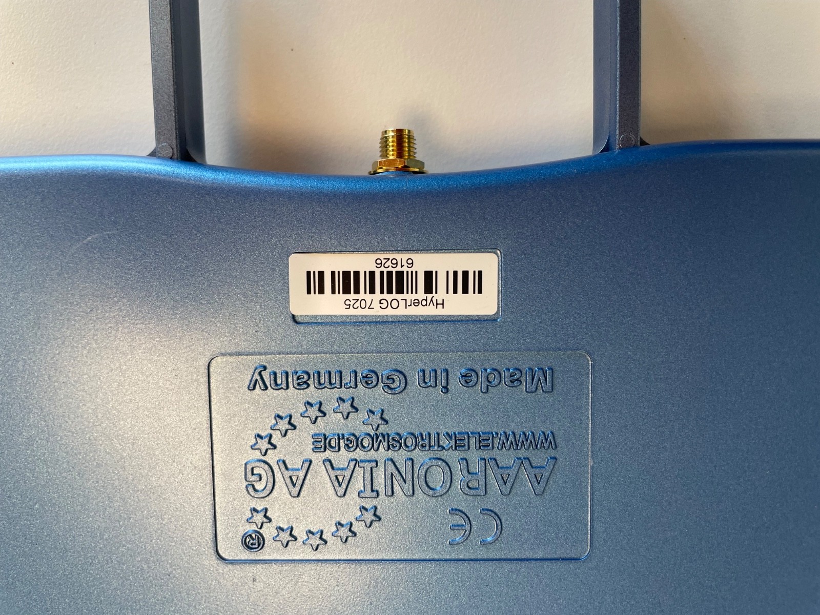 Aaronia HyerLOG 7025 Directional Antenna