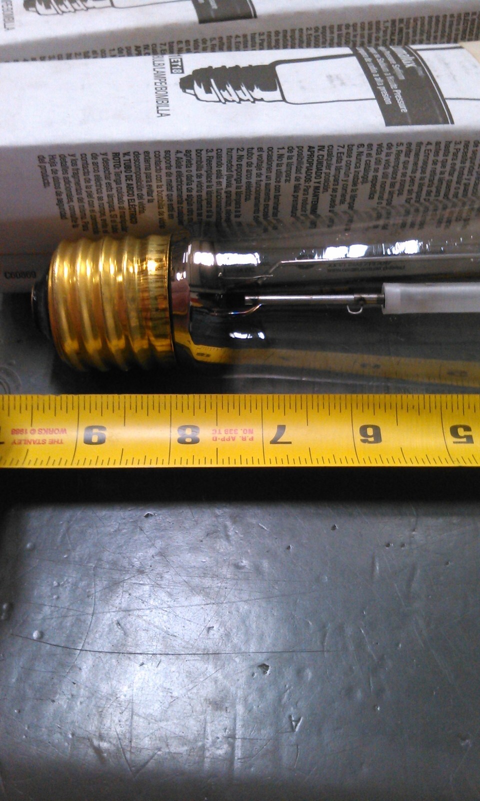 SYLVANIA ET18; HIGH PRESSURE SODIUM; 250 WATT; LOT OF 4, MULTIPLE BRANDS
