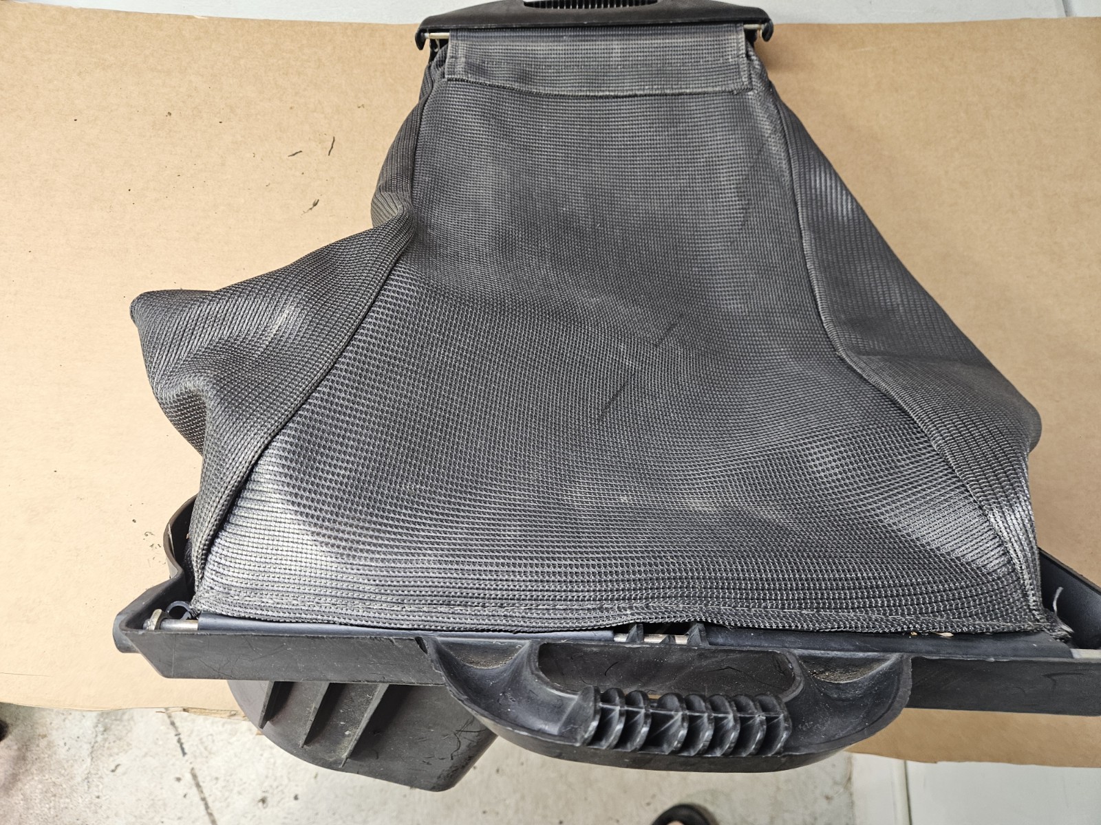 John Deere JS63 6.5 HP OEM Grass Bag Assembly
