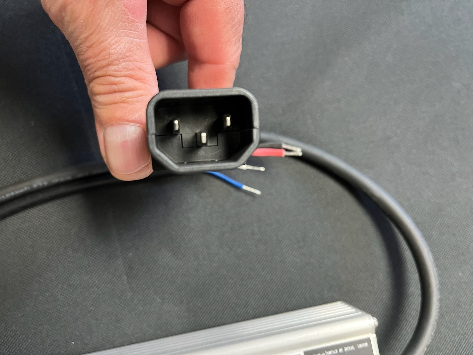 Mean Well HLG-185H-48AB, 3.9A 48V Constant Current, Voltage LED Driver AC DC