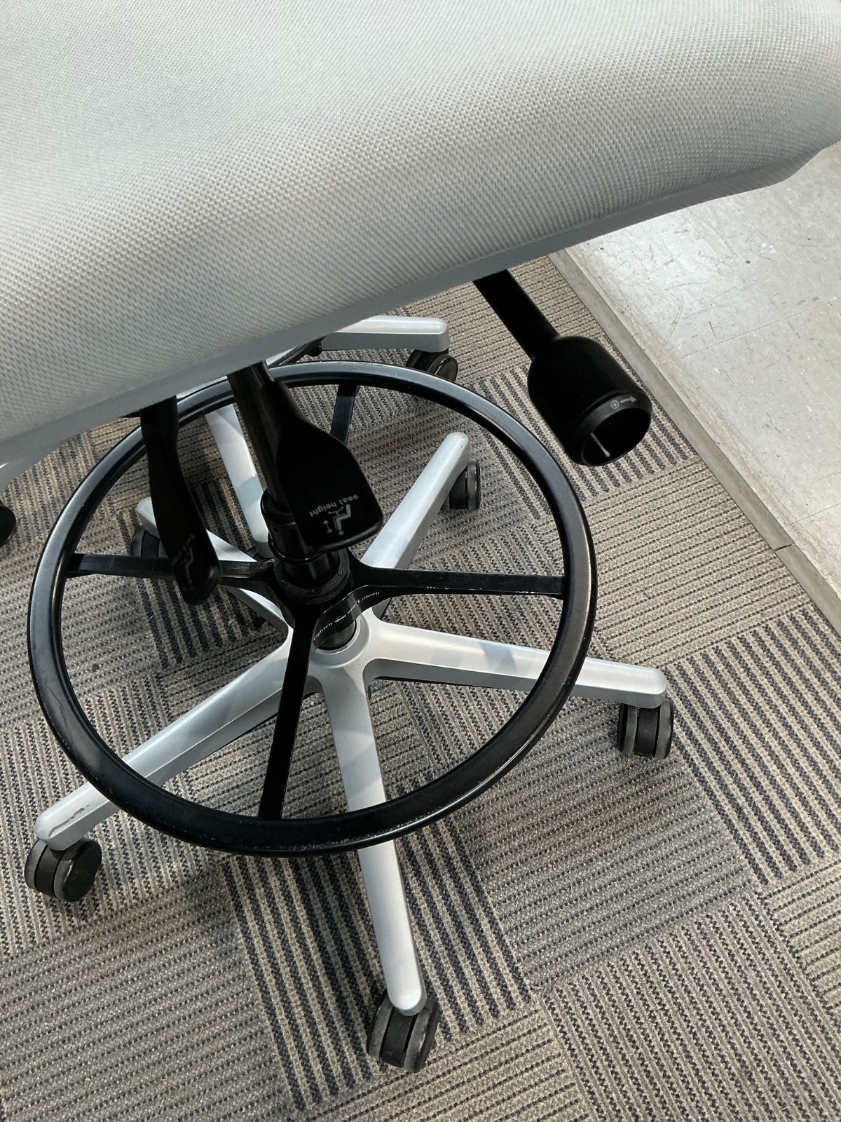Steelcase Amia Drafting Chair w/ No Arms in Gray