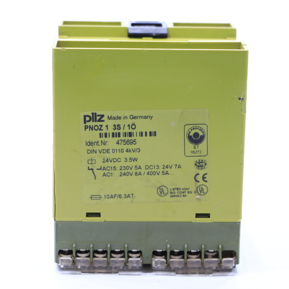 * PILZ PNOZ 1 3S/1O 475695 SAFETY RELAY