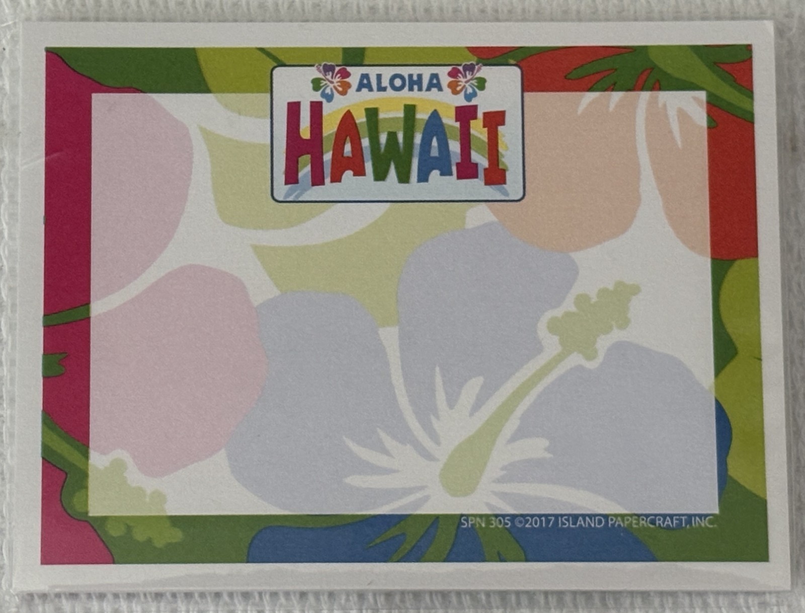 Hawaii – (4) Sealed Notepads, 50 sheets each & (1) Aloha Magnet, with Tags