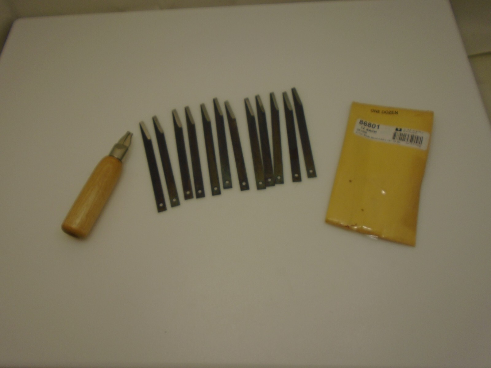 R Murphy Extension Blades (12) Bevel 2EXBB 4 3/4″ x 3/8 inch 18ga 86801 & Handle