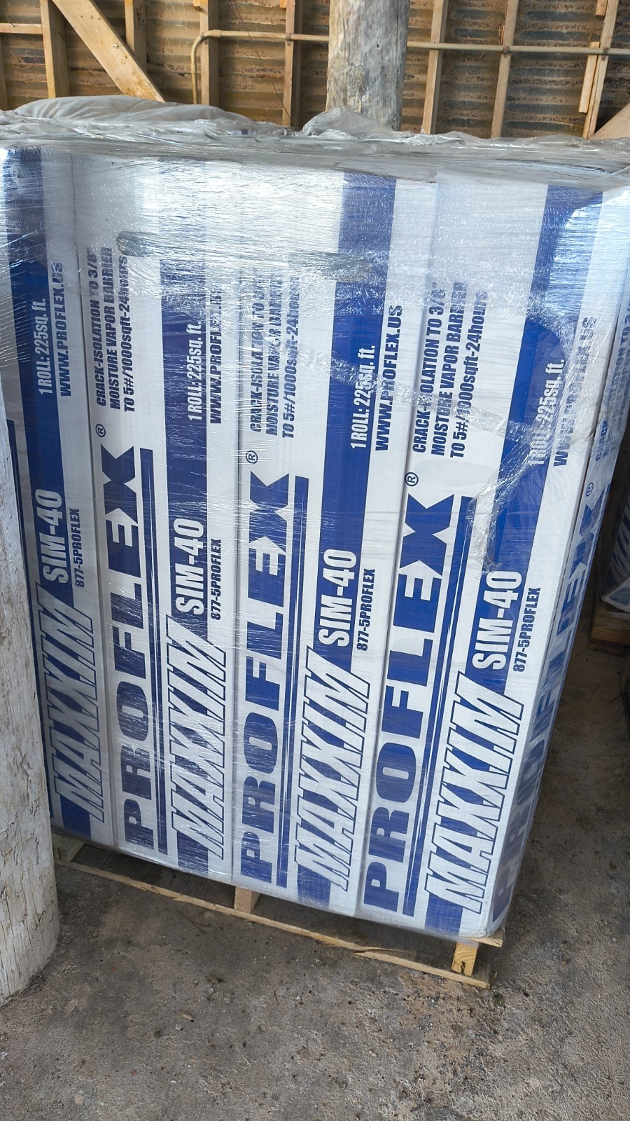 Flooring and roofing SIM 40 Crack membrane