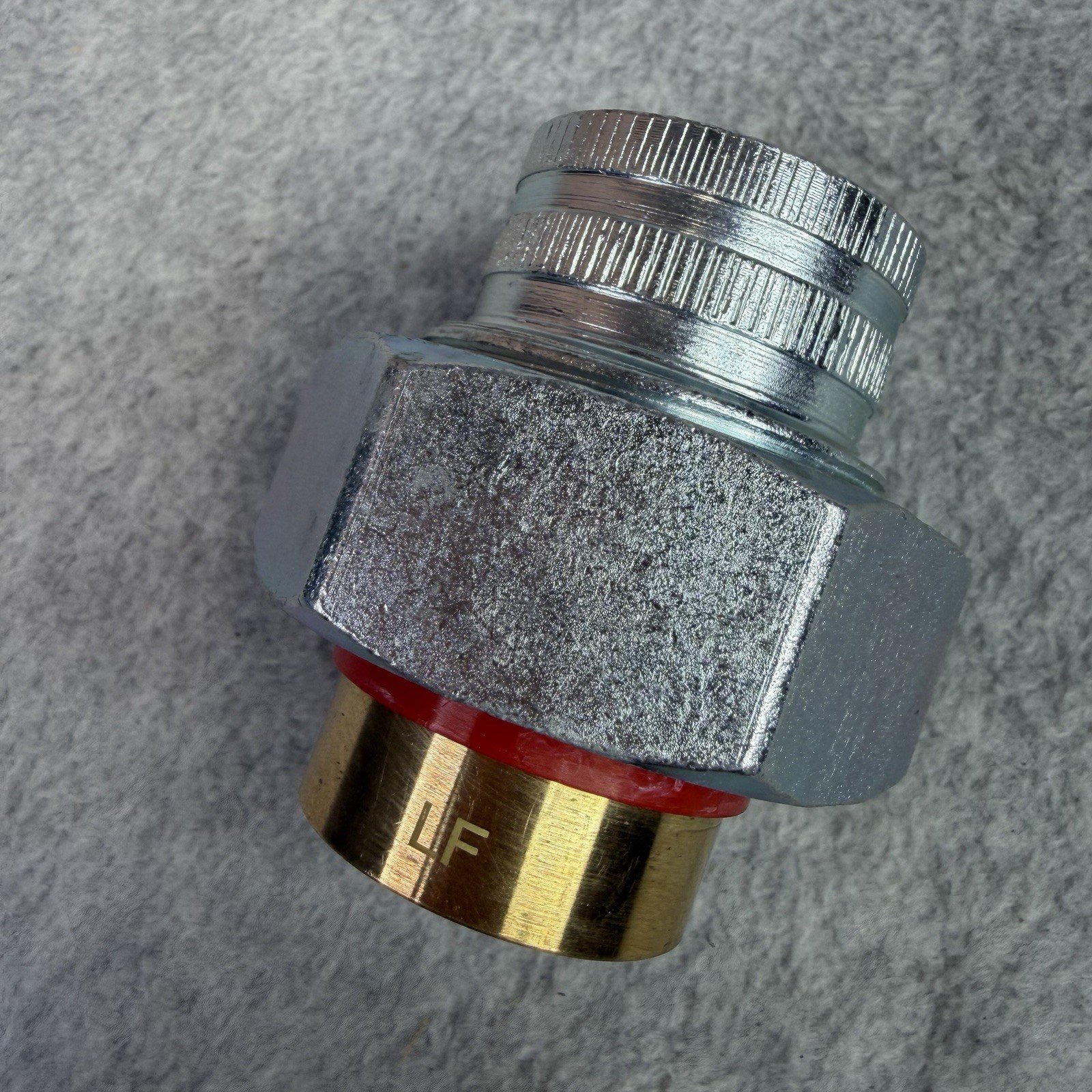 Wilkins 1 in Dielectric Union Pipe Fitting Lead Free FIP x FC DUXLC