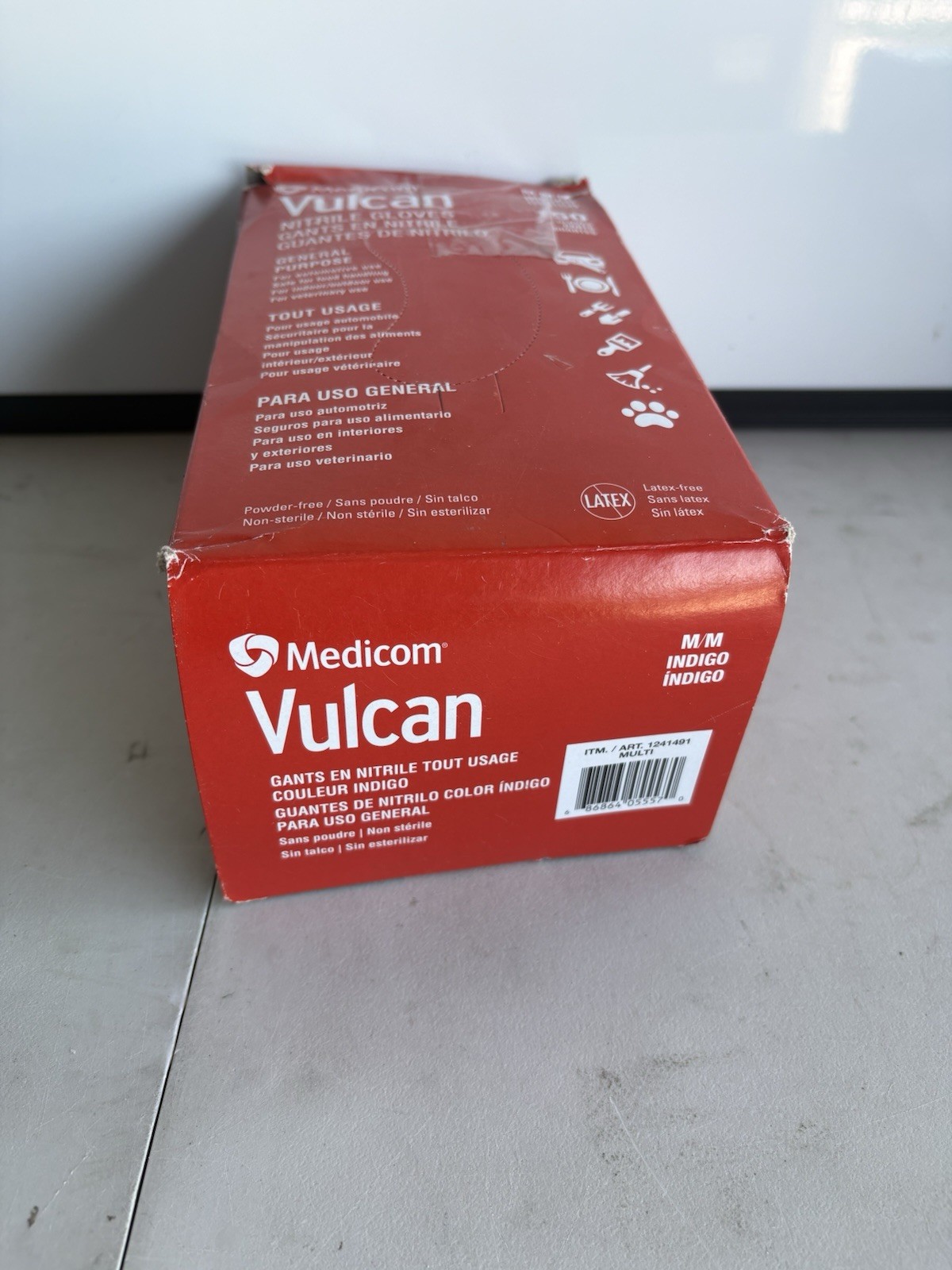Medicom Vulcan Nitrile Gloves General Purpose, Medium, 140 Gloves Indigo