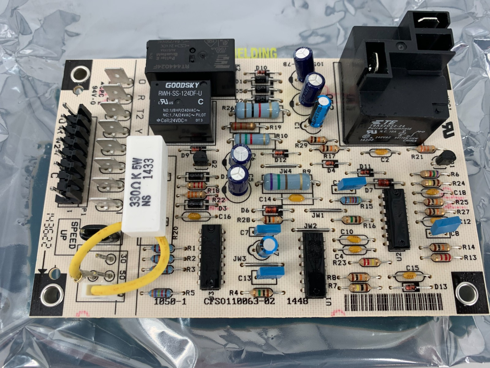 Carrier Bryant CESO110063-02 Heat Pump Defrost Control Board NOS