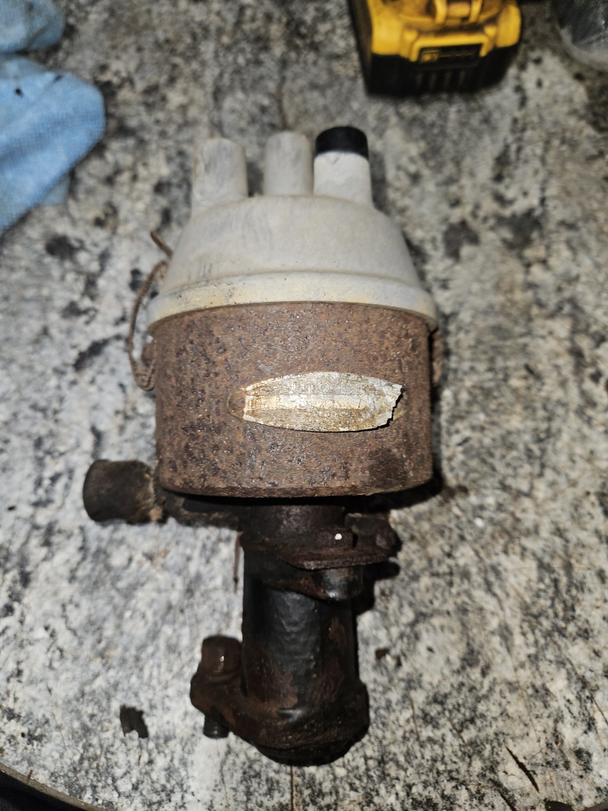 Massey Harris 81 Tractor Auto Lite Distributor Assembly With Mounting Stud