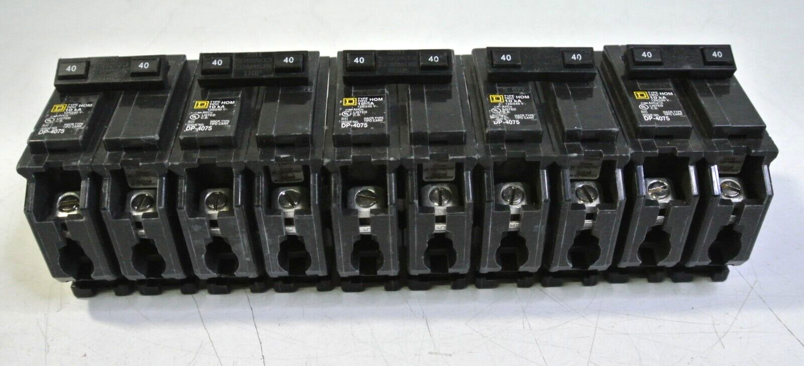 (5) Square D HOM240 Circuit Breaker 2-Pole 40 Amp 120/240 Volt AC