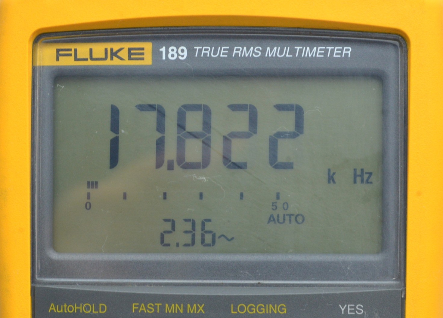 Fluke 189 True RMS Multimeter IP42 CAT IV 600V