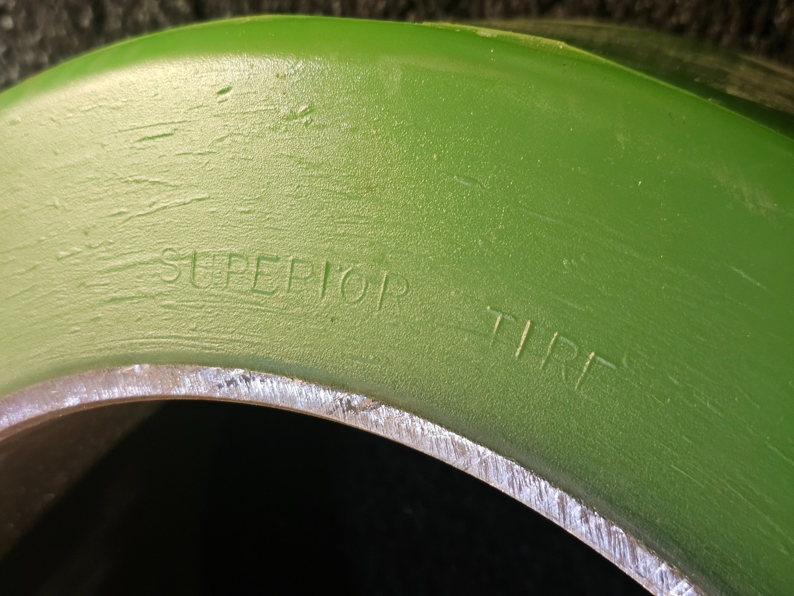 (QTY 1) Superior Tire P21600701055 Green Smooth Press-On Forklift Tire 16x7x10.5