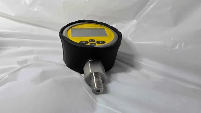 700BAR Digital Hydraulic Pressure Gauge Manometer 1/4″ NPT Connector 10000 PSI