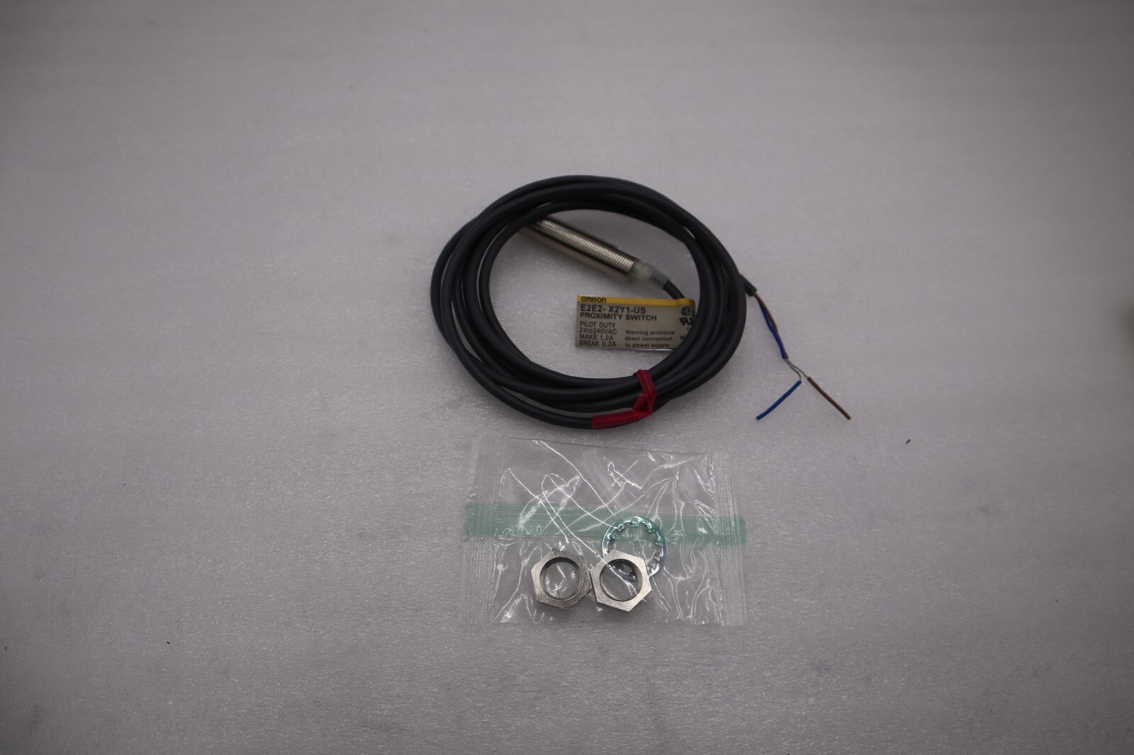 OMRON E2E2-X2Y1-US NEW NO BOX STOCK G711A