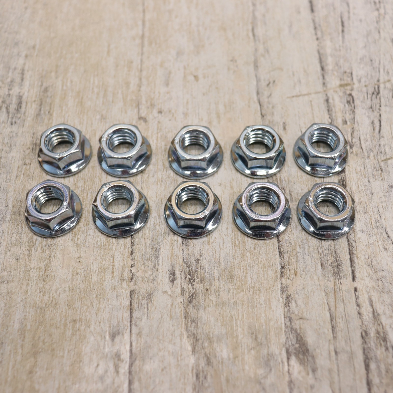 Gripple No.2 UniGrip Fastener with 3/8″ Side Exit Stud, 120lb Load, 10 Pk
